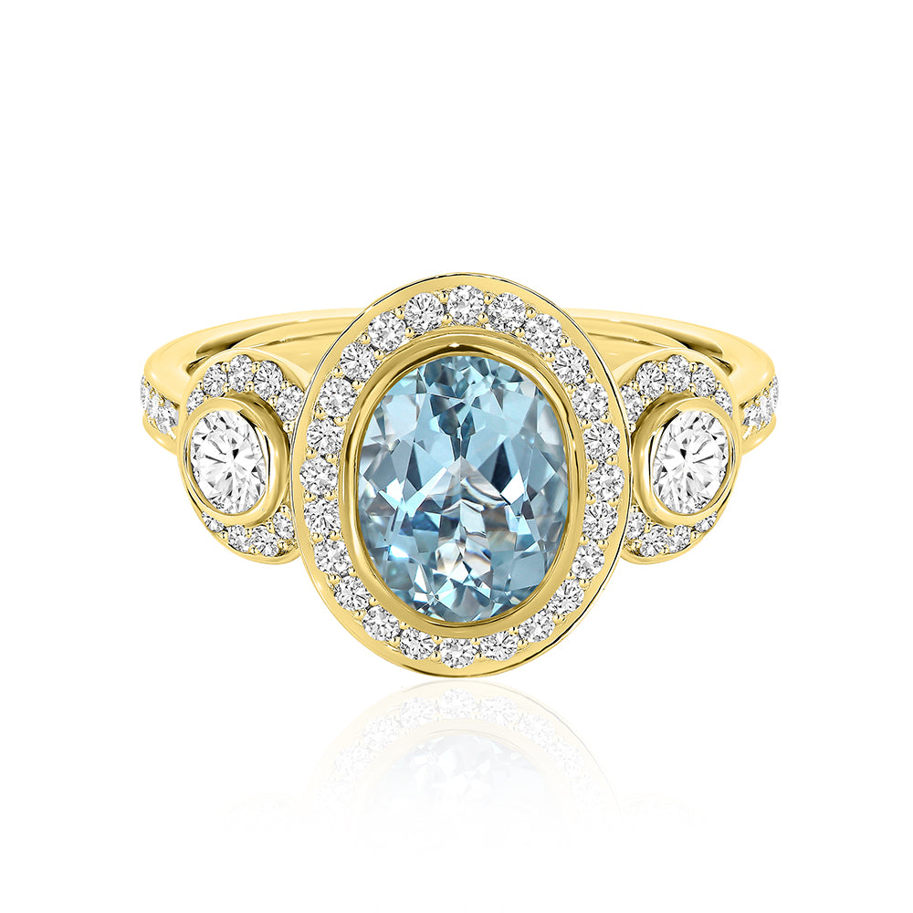 Aquamarine & Diamond Ring. Crafted in 18k Yellow Gold